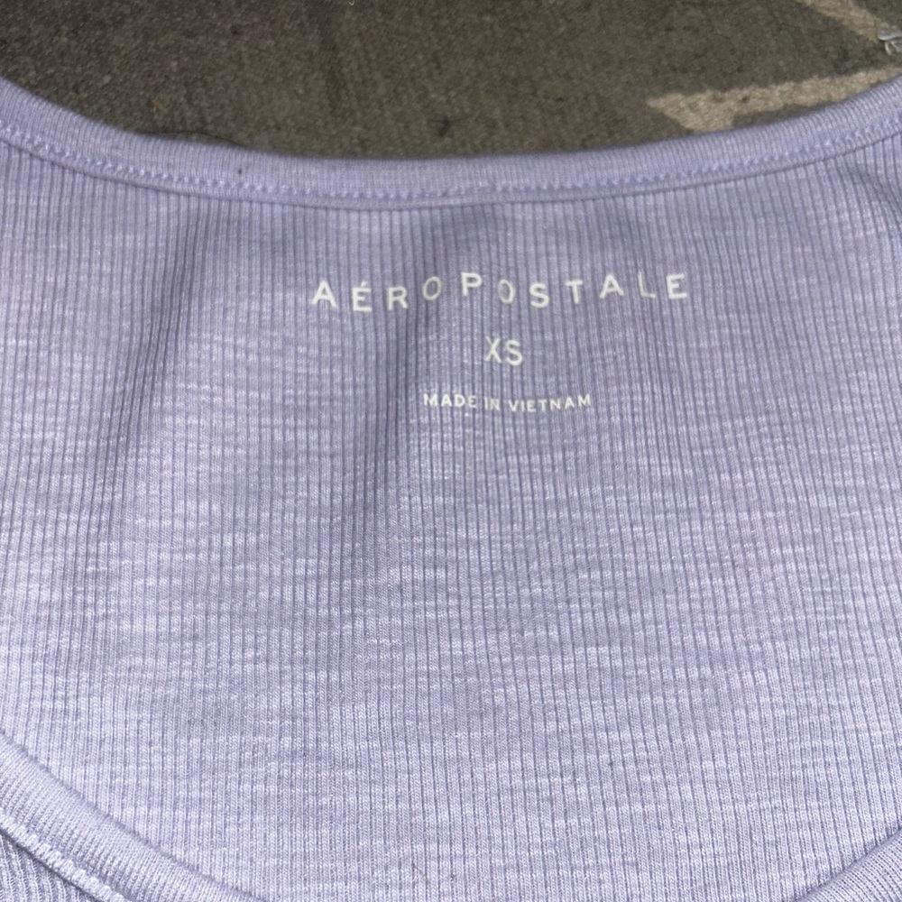 Women's Lilac Button-Up Ribbed Top Lettuce Trim Aeropostale - Picture 4 of 7